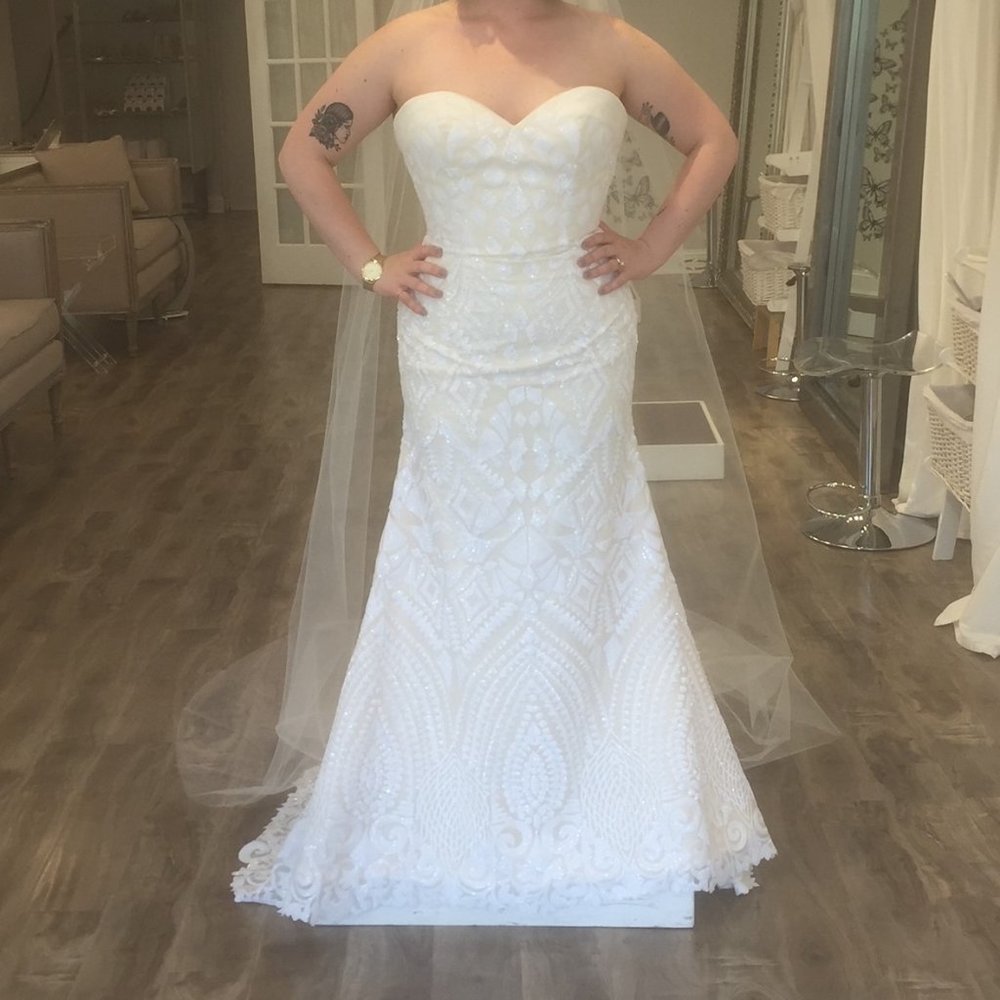 Lis Simon- Juno Gown